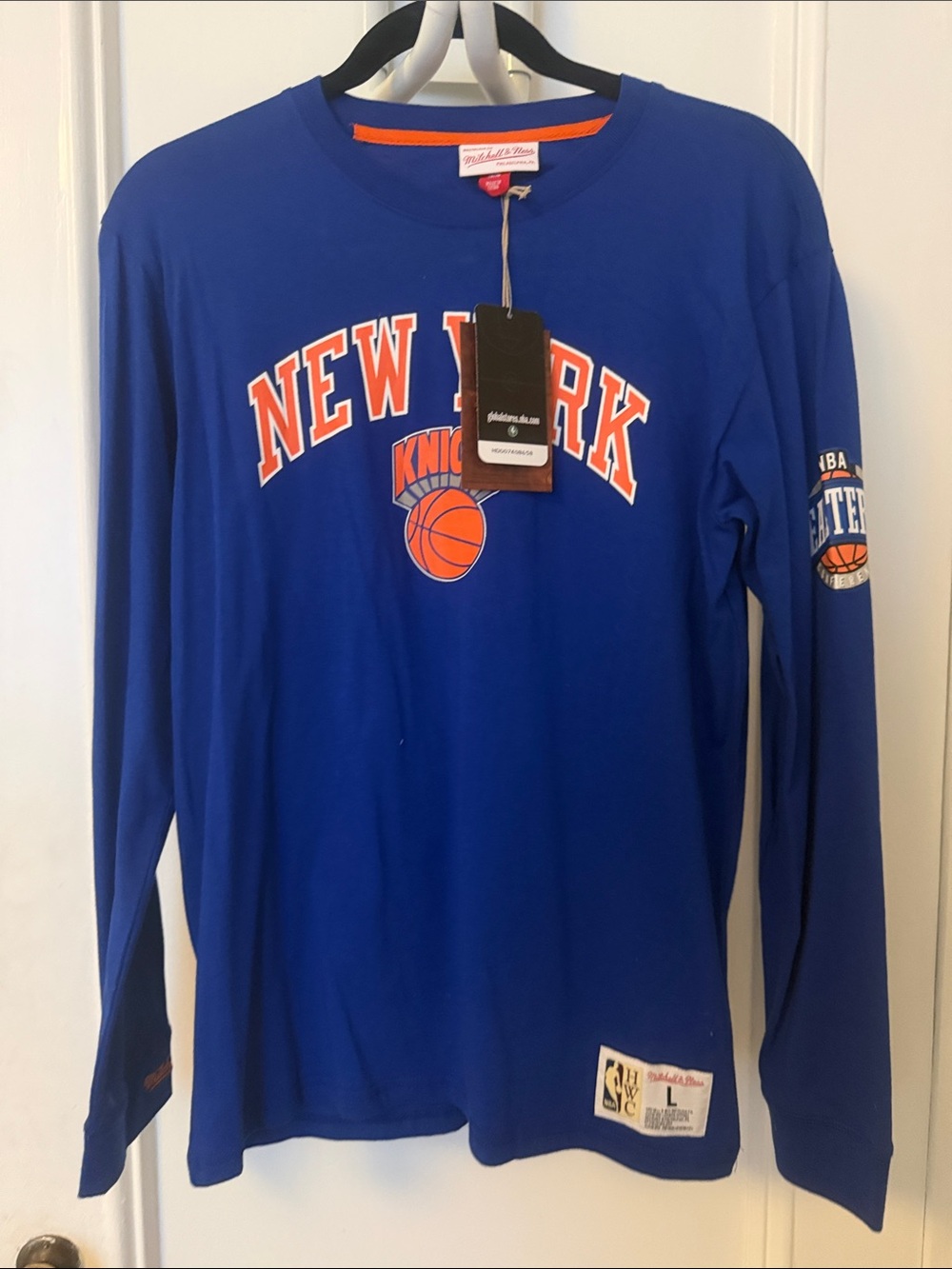 Knicks Mitchell & Ness Royal Blue and White Crewneck Long Sleeve
